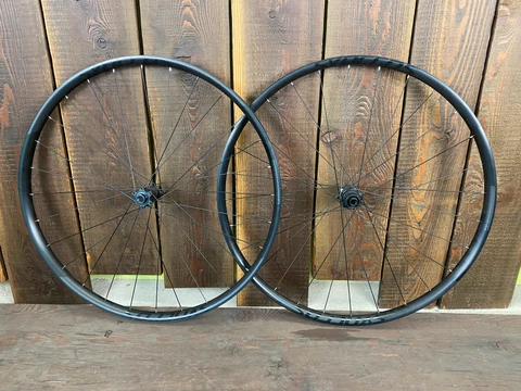 SYNCROS Silverton 2.5